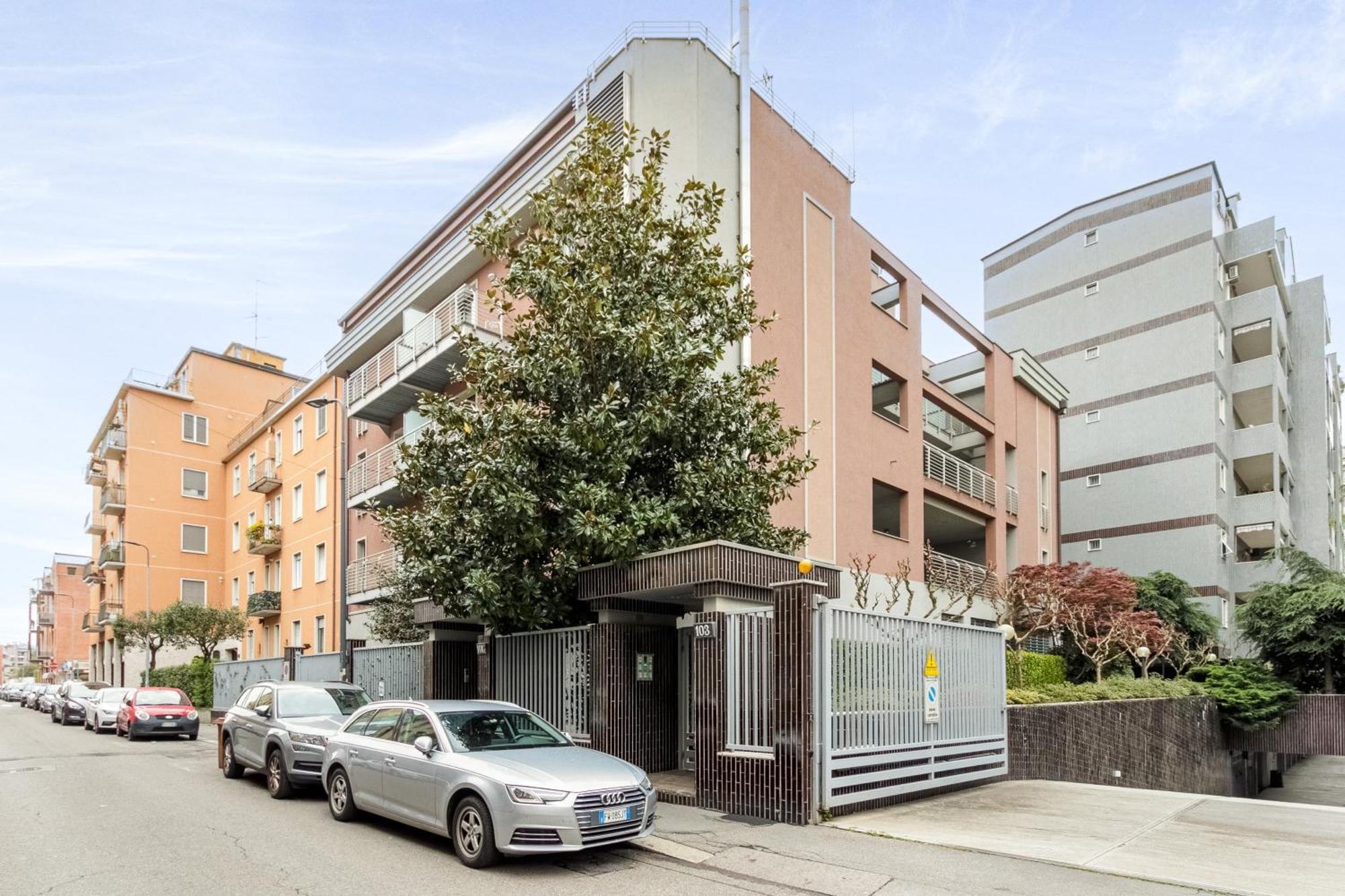 מילאנו Rentopolis Apartments - Palazzo Candiani מראה חיצוני תמונה