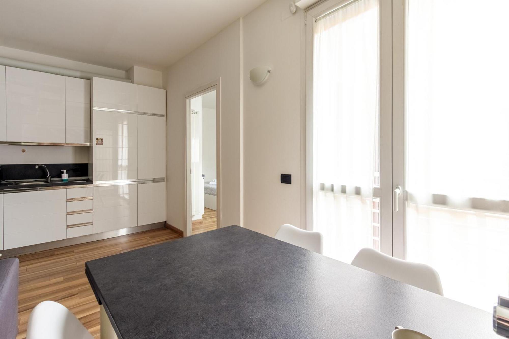מילאנו Rentopolis Apartments - Palazzo Candiani מראה חיצוני תמונה